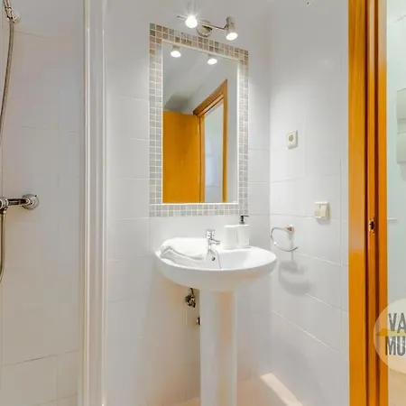 Super Cool Apt Para 4Pax En Plaza De Chueca Madrid Buitenkant foto